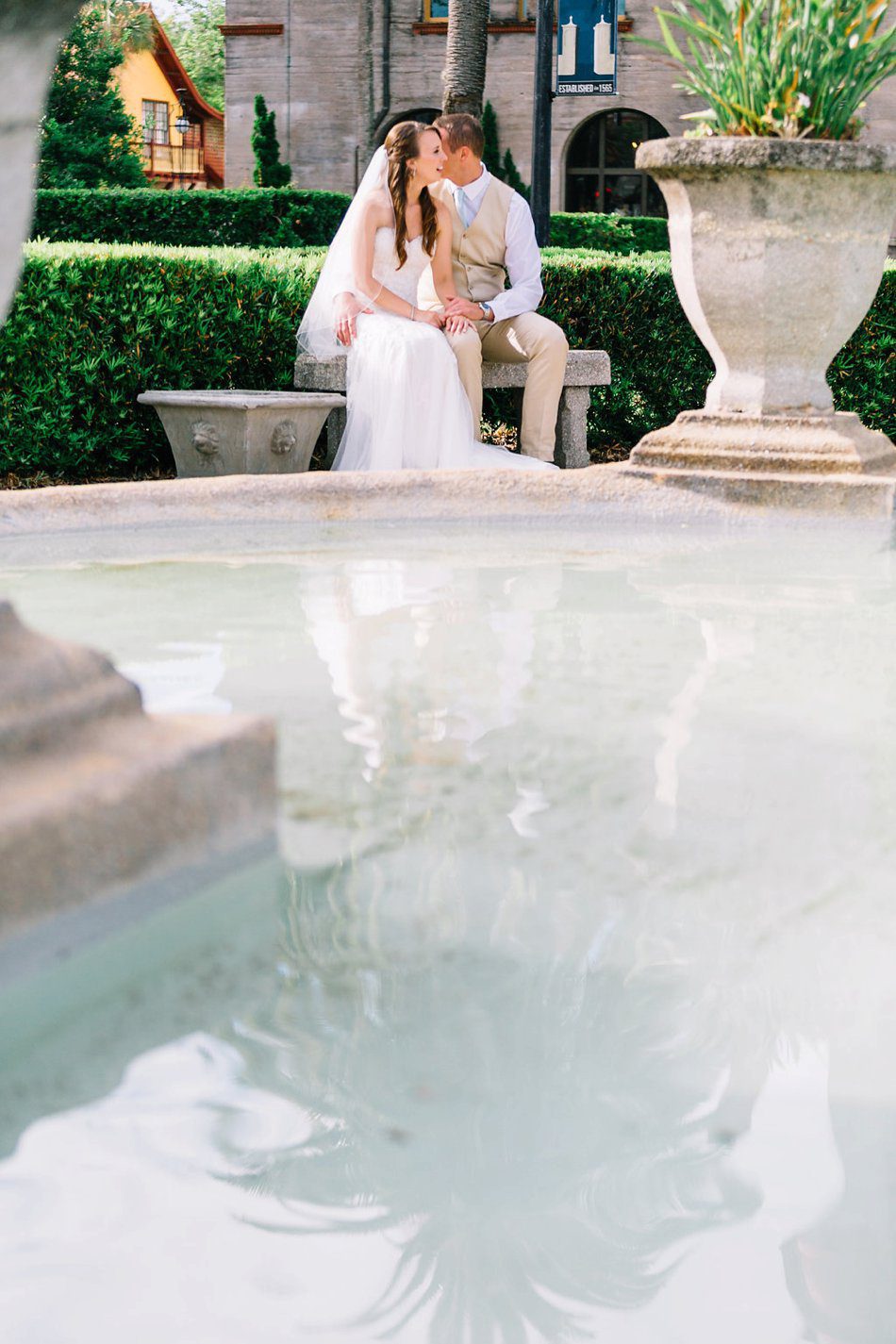 st-augustine-wedding-white-room-024