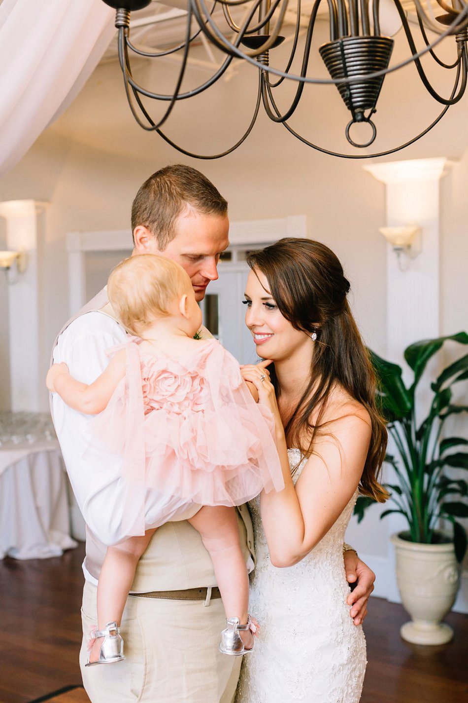 st-augustine-wedding-white-room-109