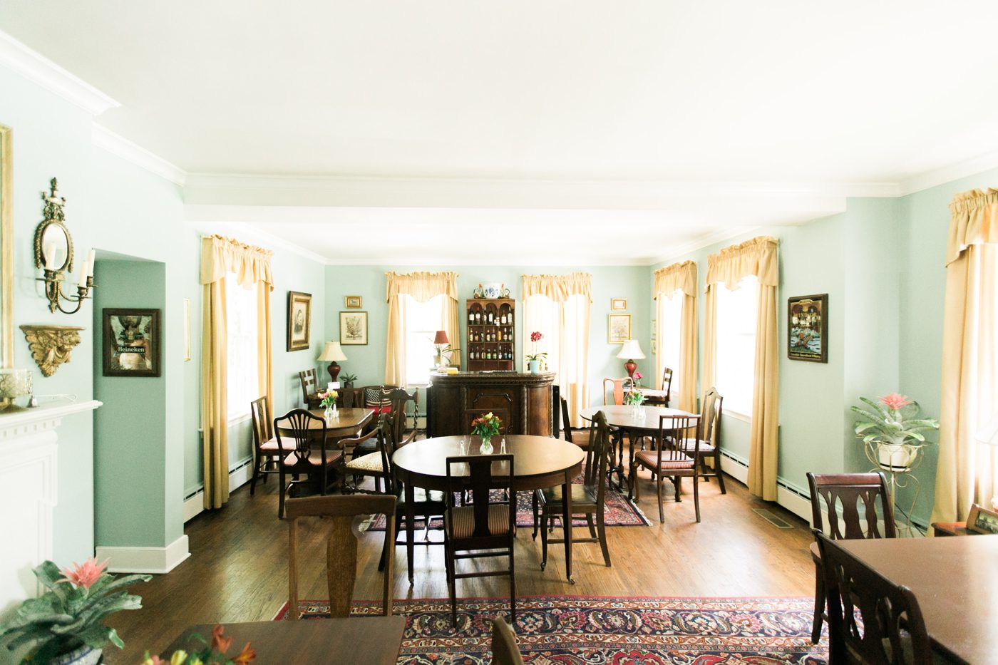 Historic Oak Manor Inn located in Hartsville SC