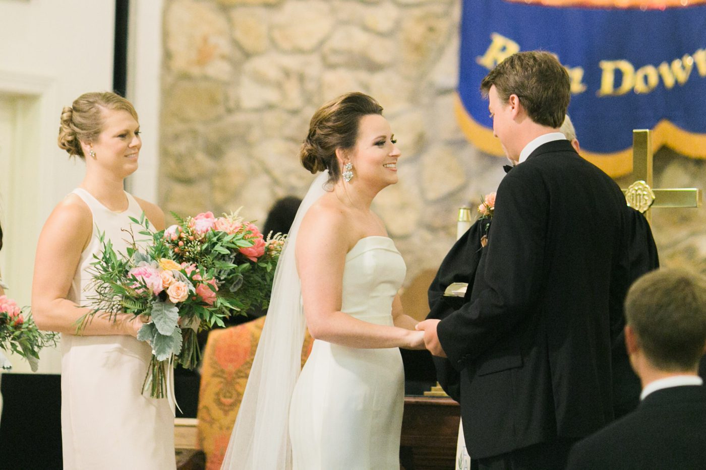 Wedding ceremony in a southern church. Photo by Charleston wedding photographer Catherine Ann Photography
