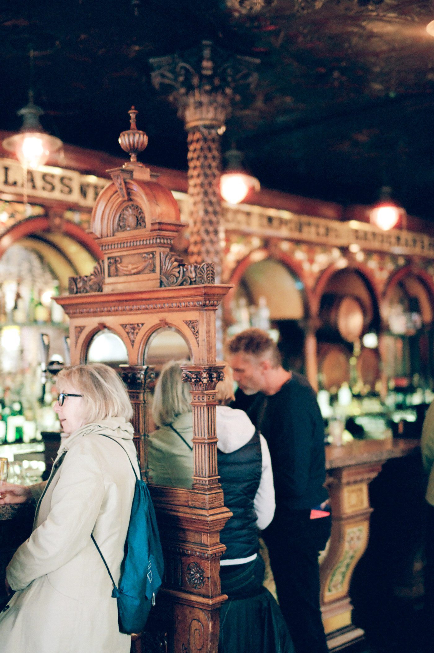 Best historic bars in Belfast The Crown Saloon 