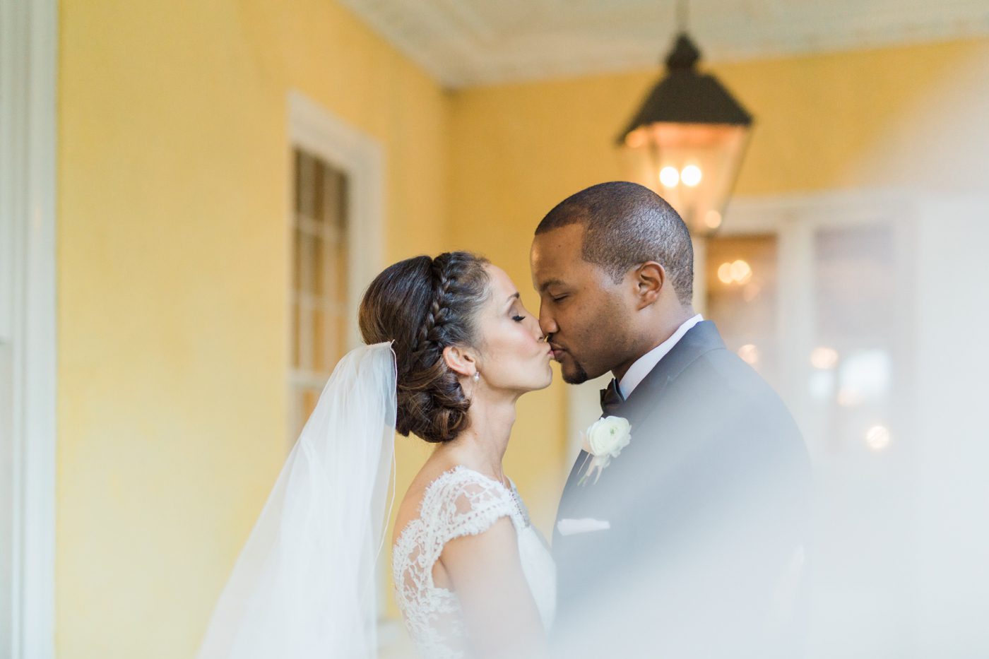 Romantic wedding pic by Charleston wedding photographers Catherine Ann Photography
