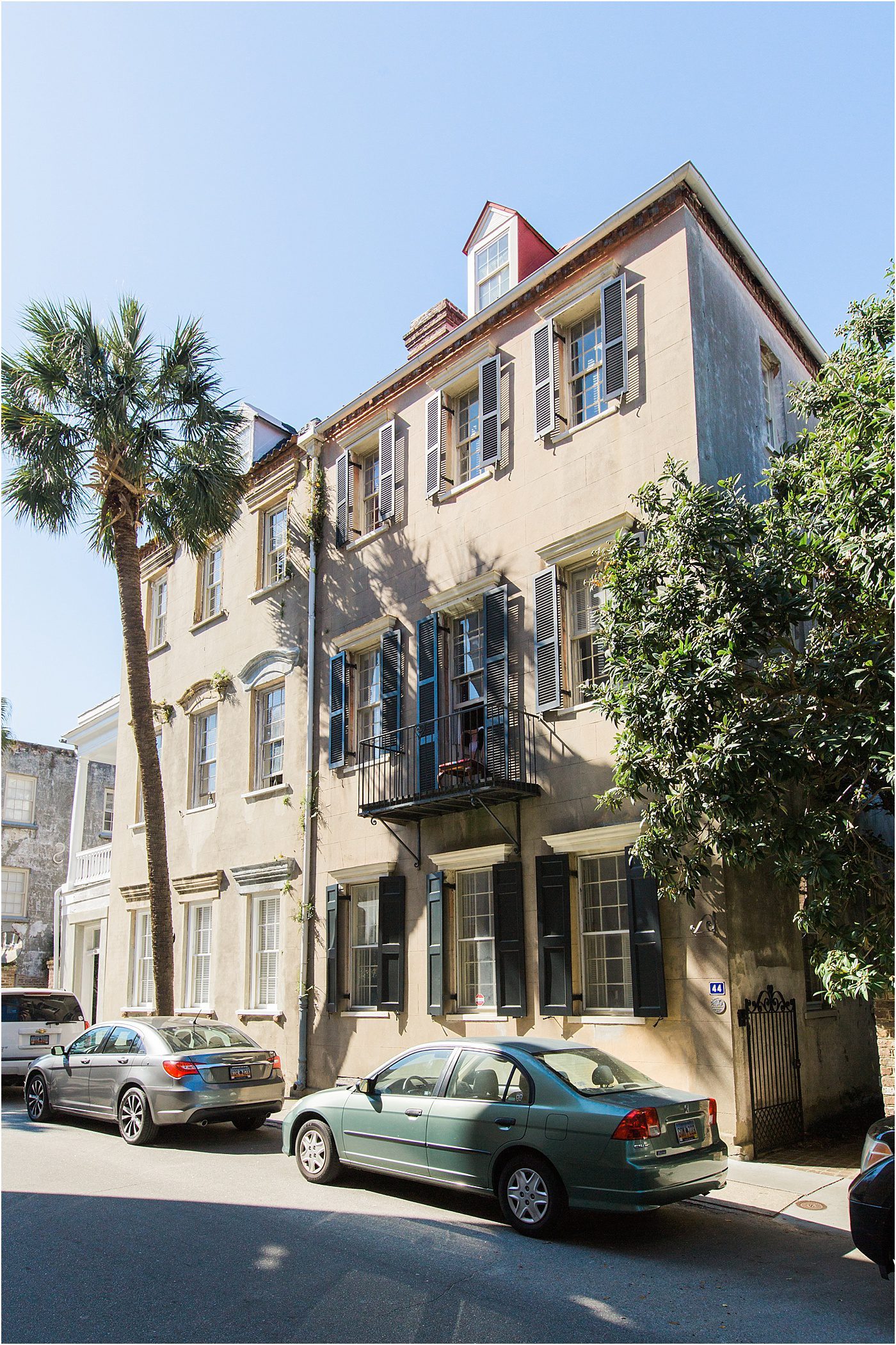 French Huguenot Church Charleston Wedding Photos | Charleston SC wedding photographer Catherine Ann Photography