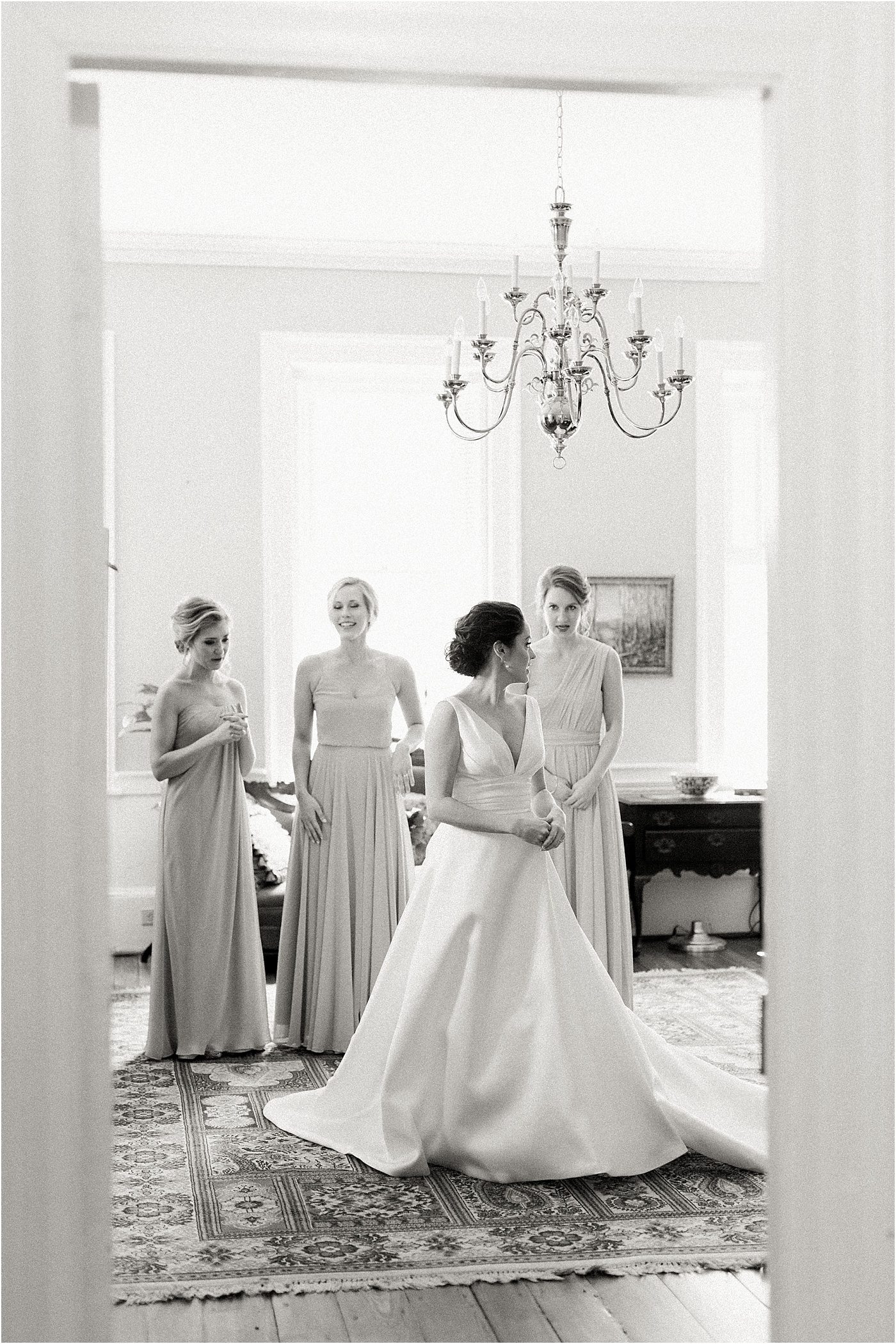 French Huguenot Church Charleston Wedding Photos | Charleston SC wedding photographer Catherine Ann Photography