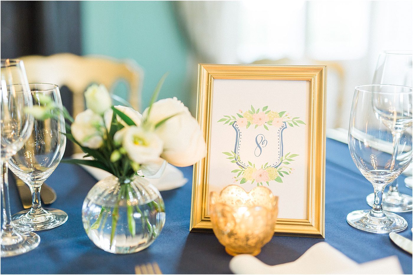 A Navy and Gold William Aiken House Wedding | Charleston Wedding Photographer | Catherine Ann Photography