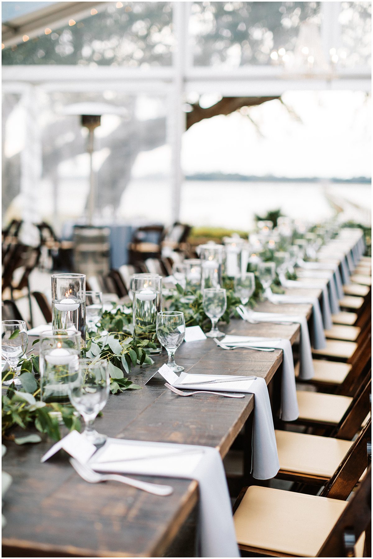 Wedding reception at Lowndes Grove by Charleston wedding planner Mod Events
