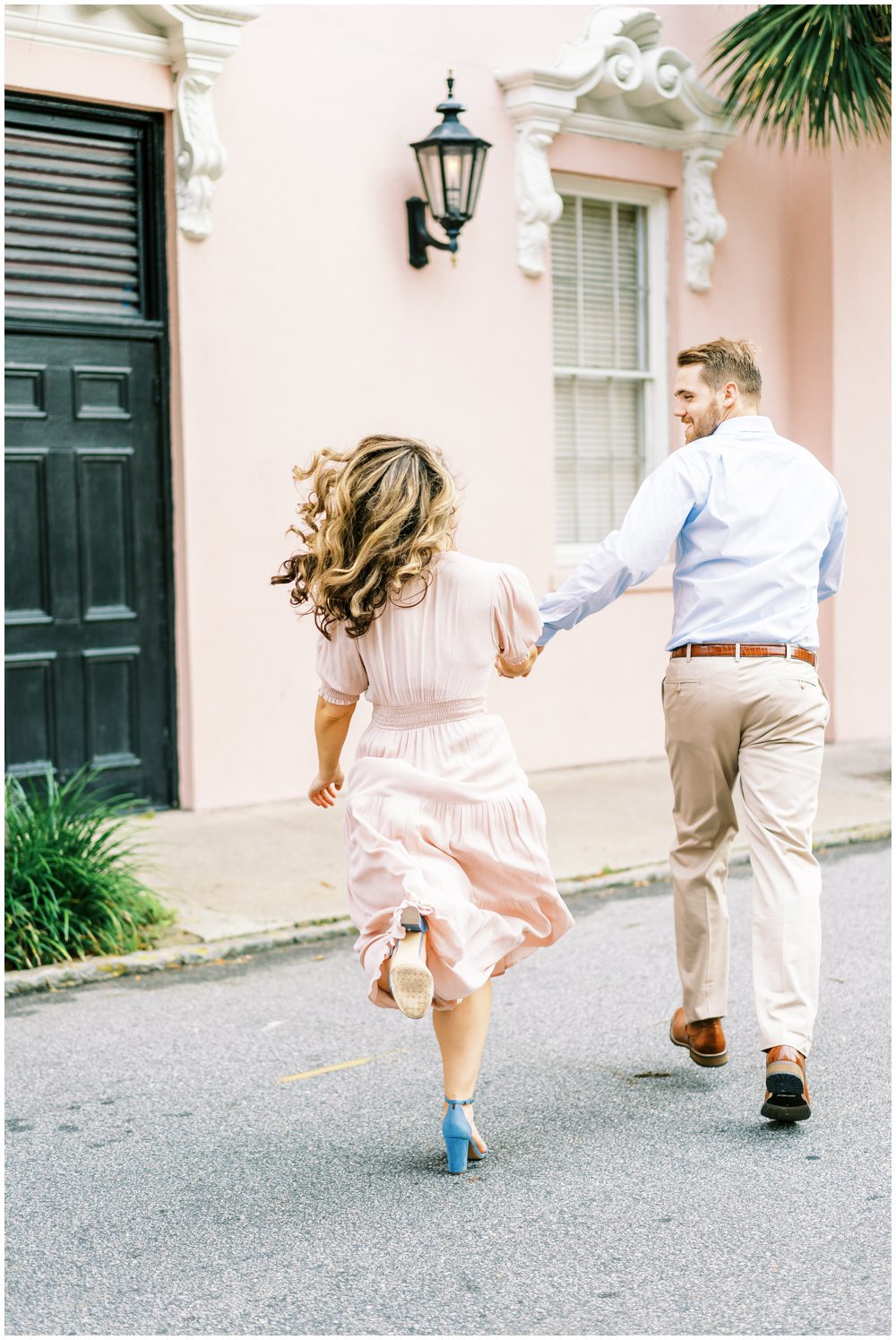 Mills House & Tradd St Engagement Photos| Charleston Engagement Photographer Catherine Ann Photography
