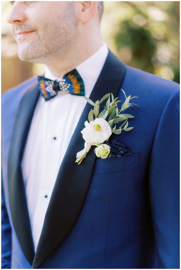 bright blue groom suit and brackish bowtie 