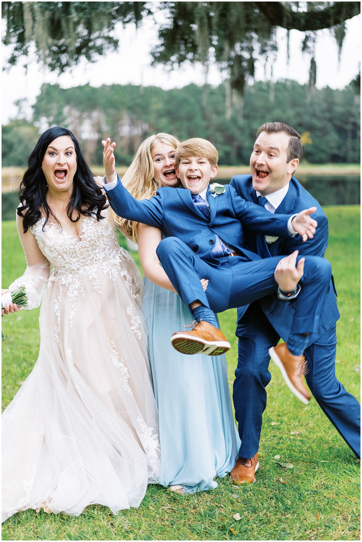 why you need to take wedding family photos outside